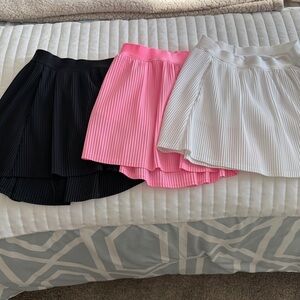 All in Motion Pink Black and White Skorts